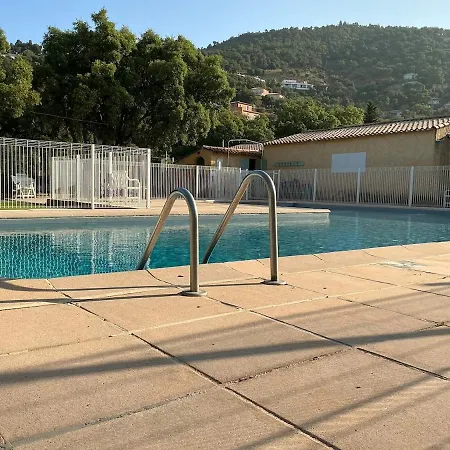 Joli Cocon , Terrasse, Vue Mer, Piscine Appartement La Londe-les-Maures